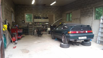 garage.jpg